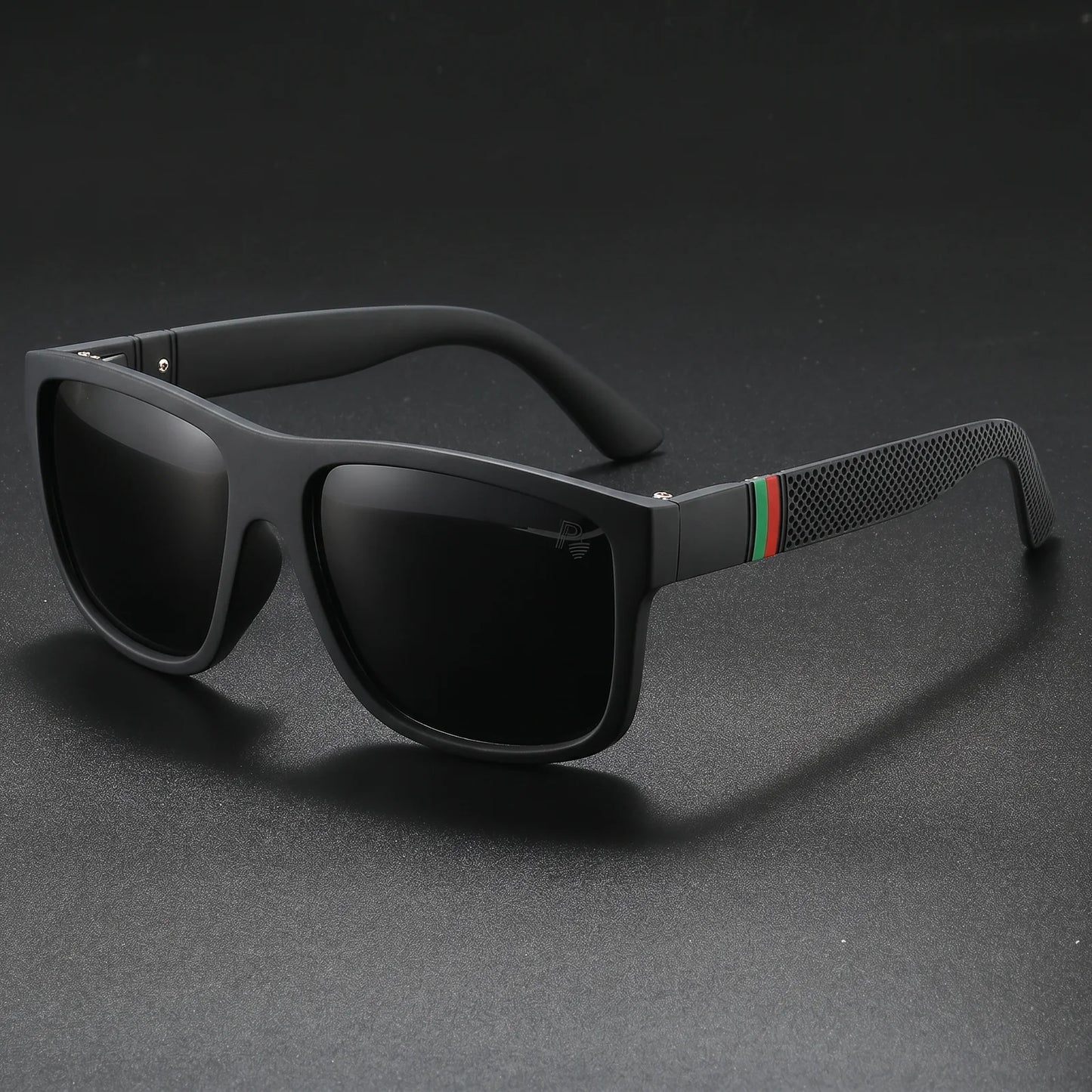 Bold Outdoor Sunglasses lifestyle photo