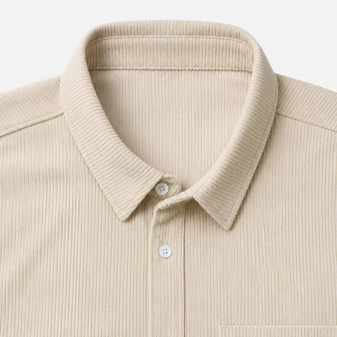 A collar with structure