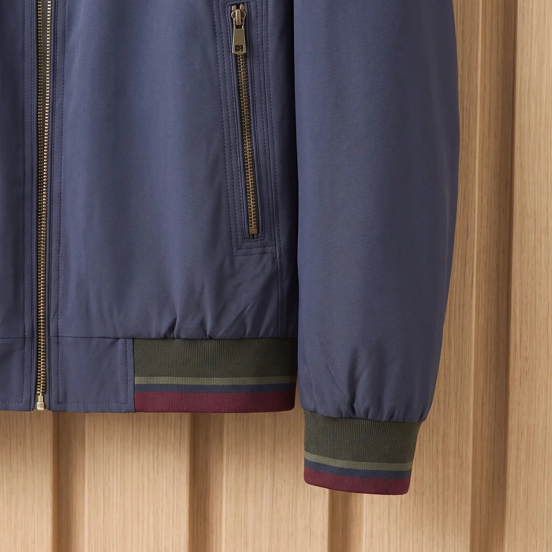 Pockets and striped trim