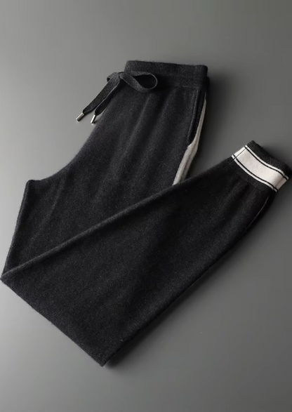 Men's crew neck sweater and jogger set with striped trim - view 17