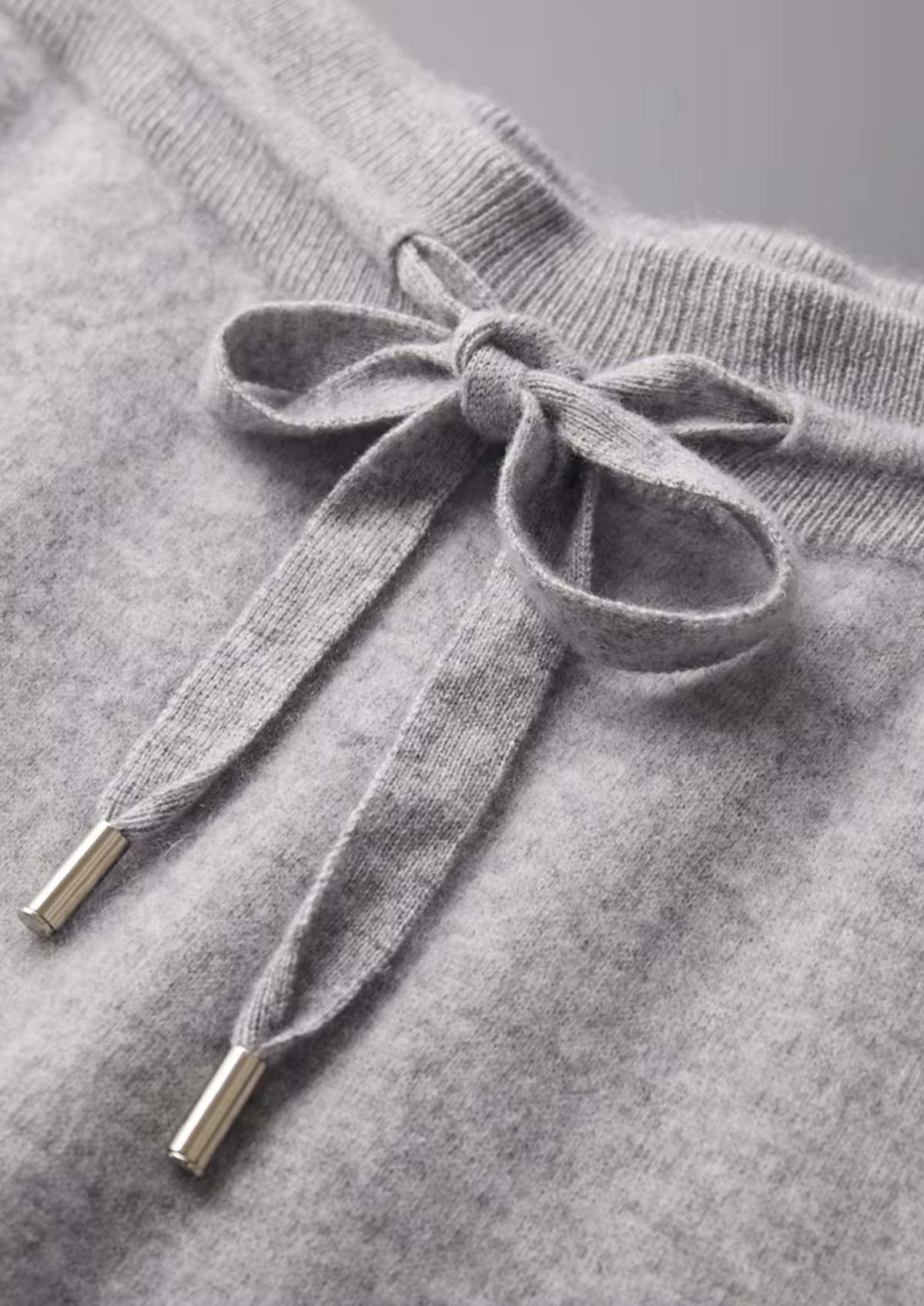 Men's crew neck sweater and jogger set with striped trim - view 6