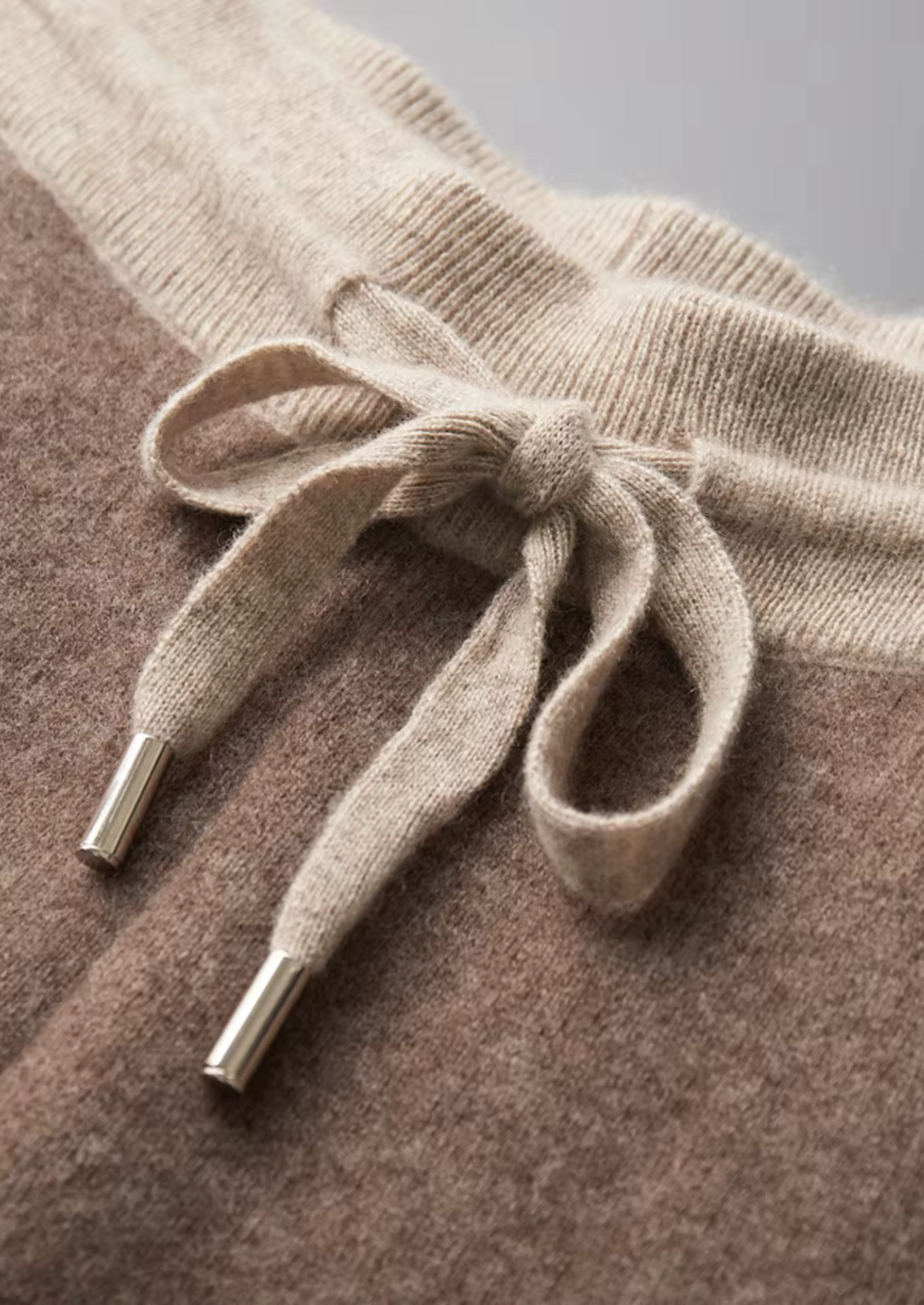 Men's zip-front knit jacket and trousers set - view 5
