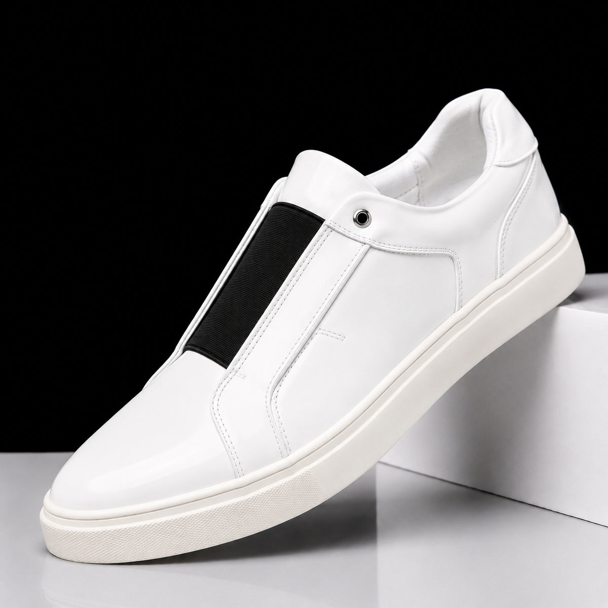 Denby polished slip-on shoes in White 1