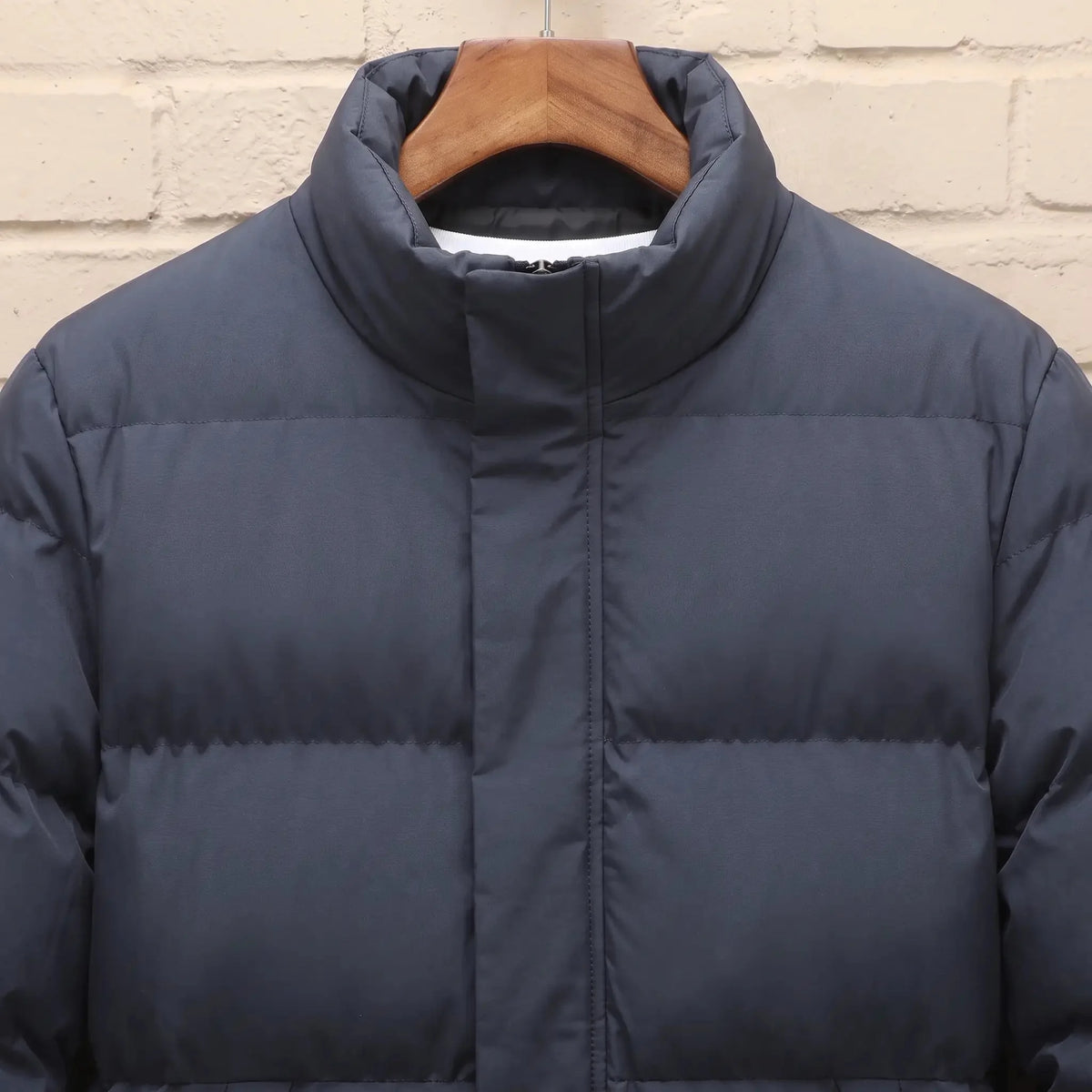 Men's stand-collar puffer jacket collar close-up