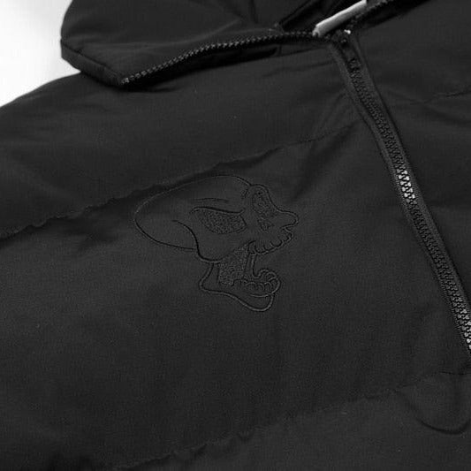 Close view of the stitched design at the chest