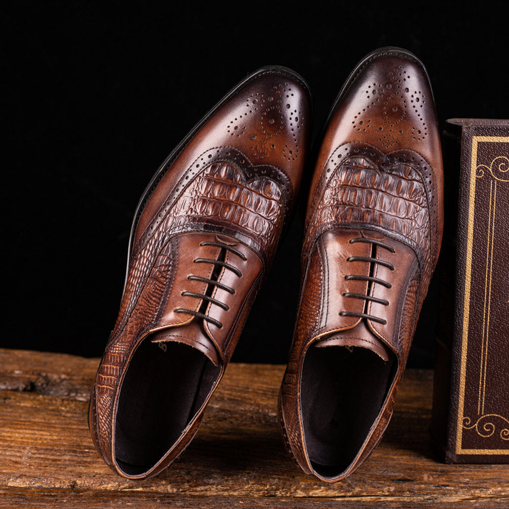Top view of the Kendrick brogue oxfords showing the lace-up front