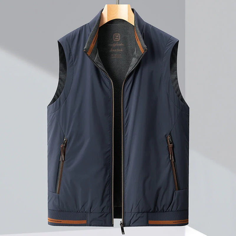 Mercer quilted vest in Navy Blue 1