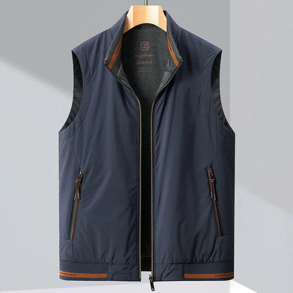 Mercer quilted vest in Navy Blue 1
