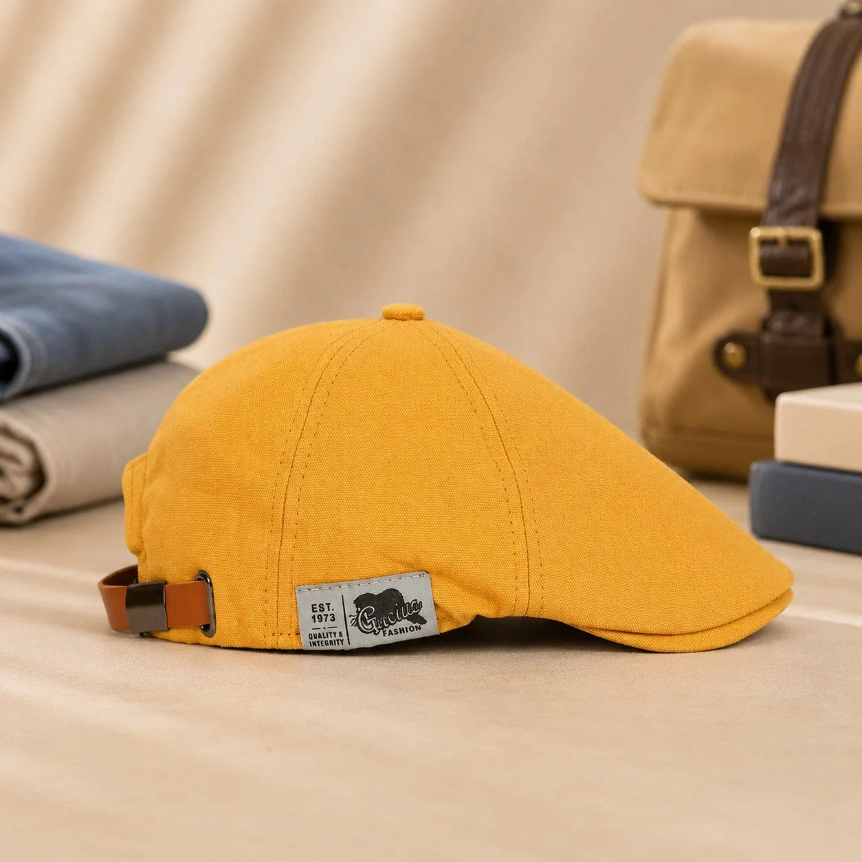 Peaky Strap Cap in Maroon