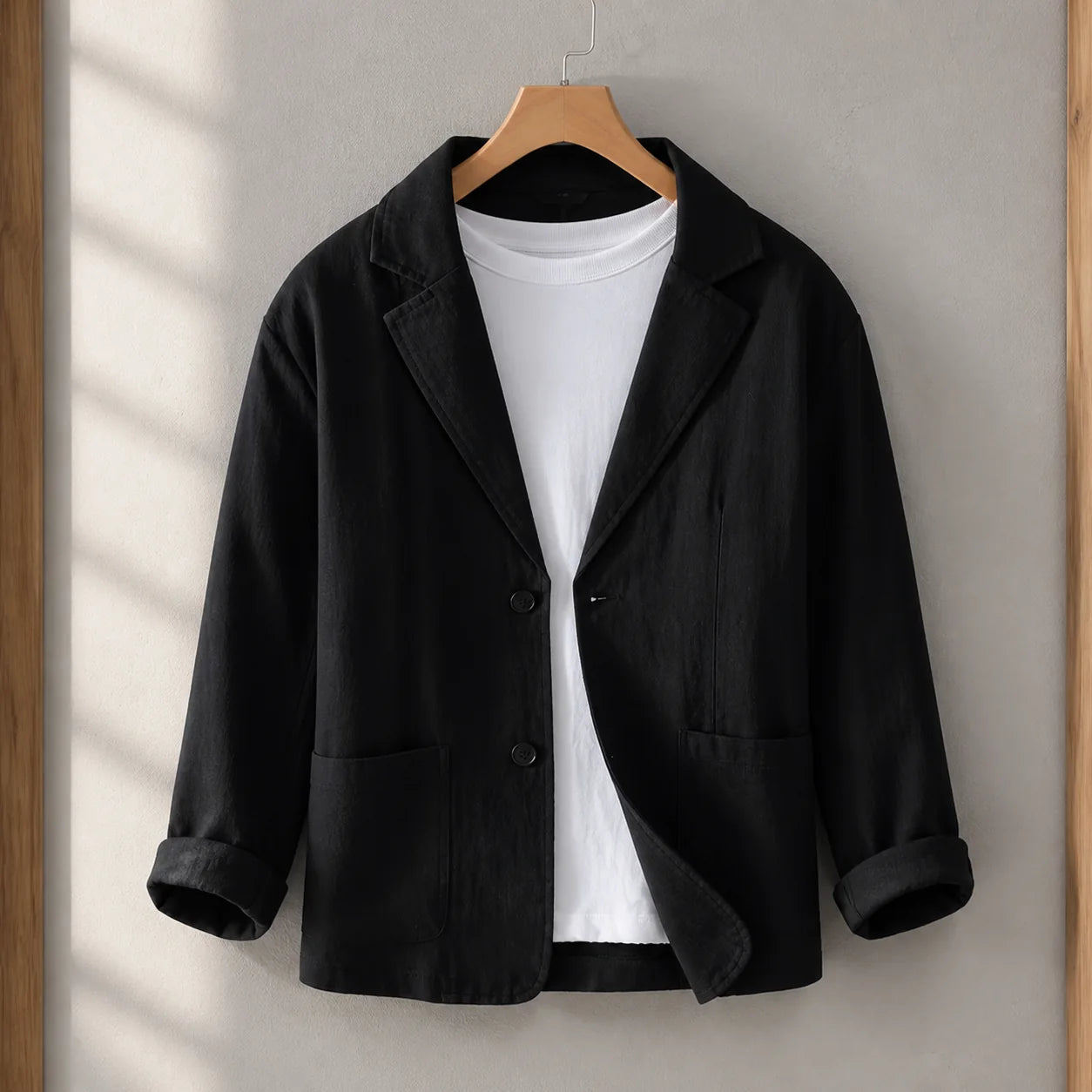 Smart Linen Blazer in Black