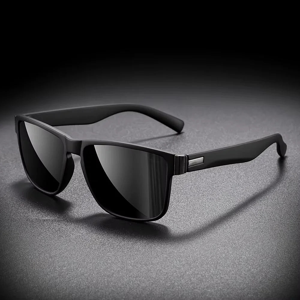UV400 Square Sunglasses in Black