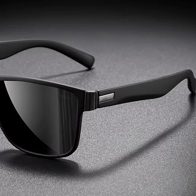 UV400 Square Sunglasses close-up quality detail