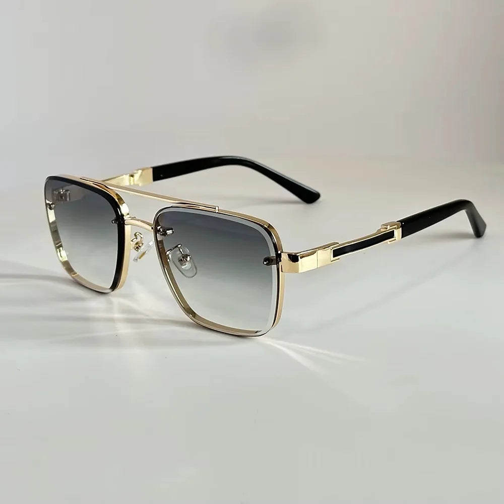 Vacation Square Sunglasses in Green