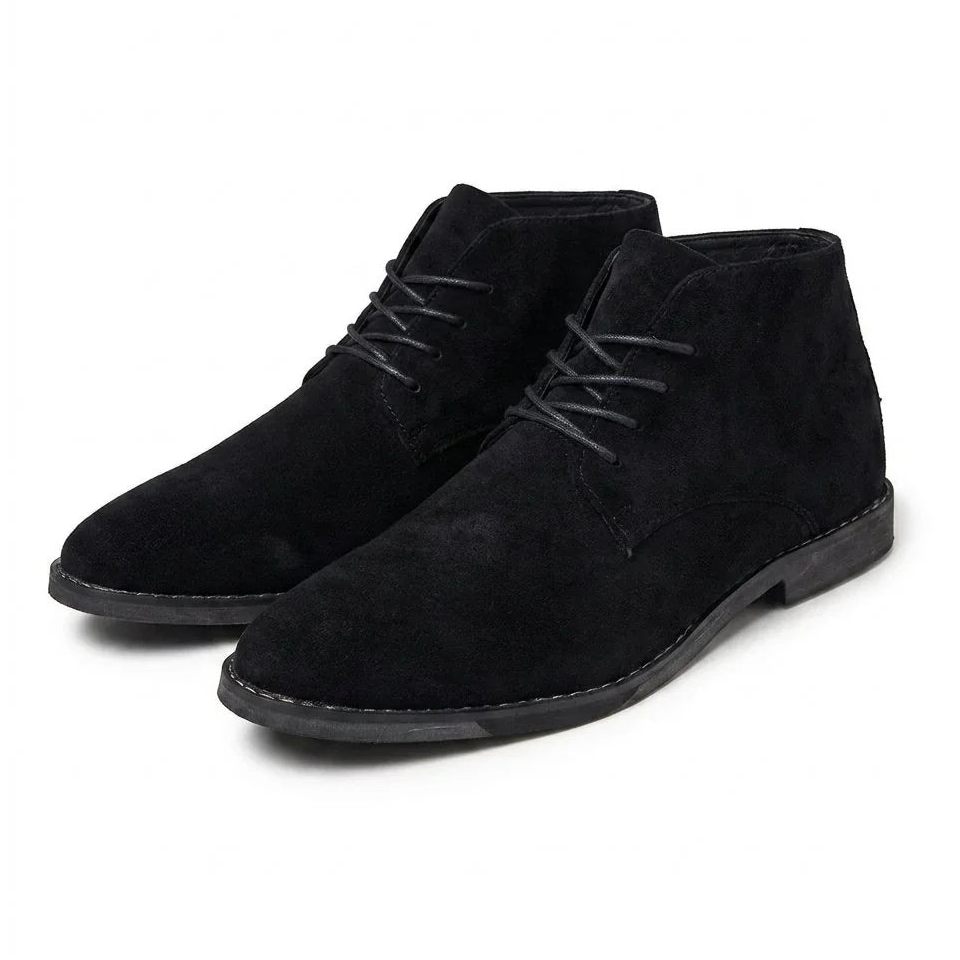 Wyatt men's chukka boots pair in Black 1